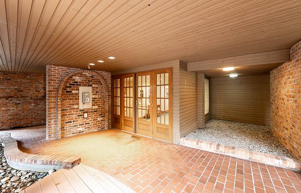 318 2320 W 40th Avenue Kerrisdale