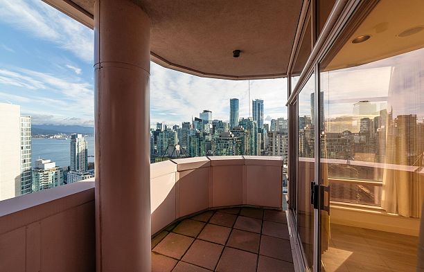 PH1 1500 Alberni Street West End VW