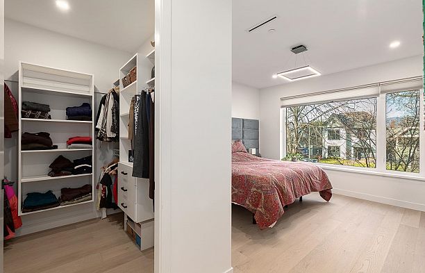 4372 W 13th Avenue Point Grey