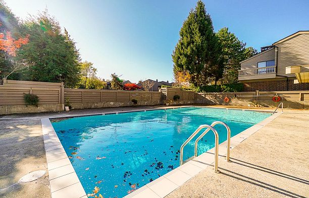 211 2101 Mcmullen Avenue Quilchena