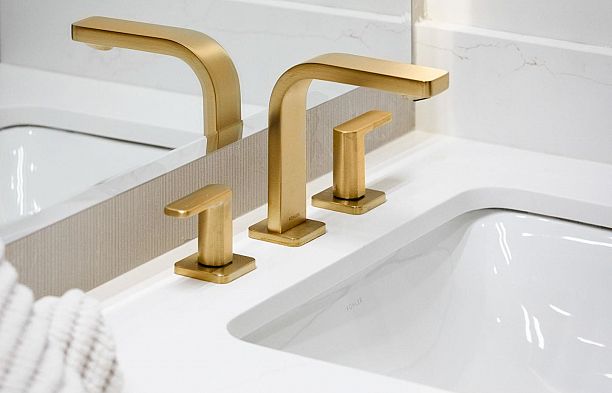 2 4549 W 11th Avenue Point Grey