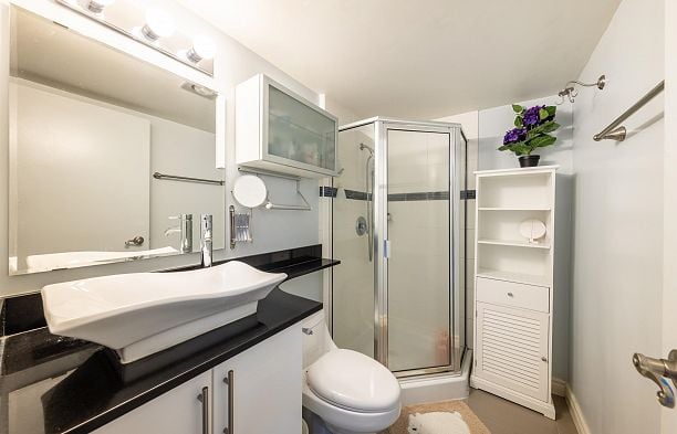 318 2320 W 40th Avenue Kerrisdale