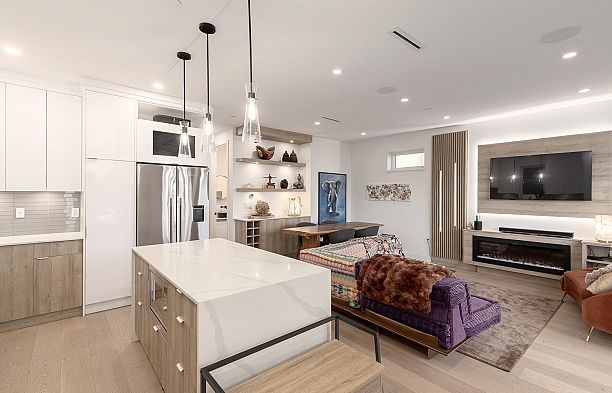 4372 W 13th Avenue Point Grey