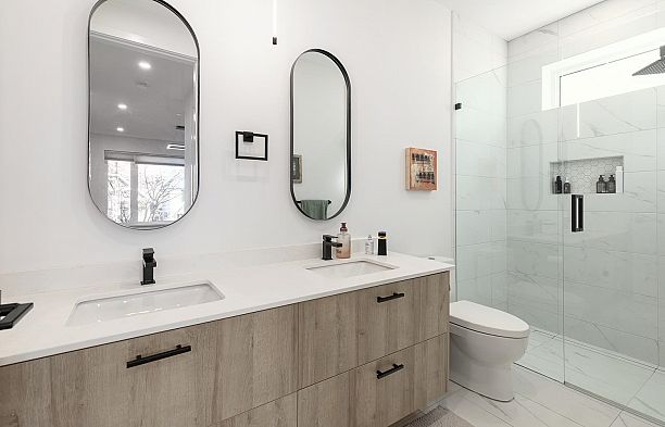 4372 W 13th Avenue Point Grey