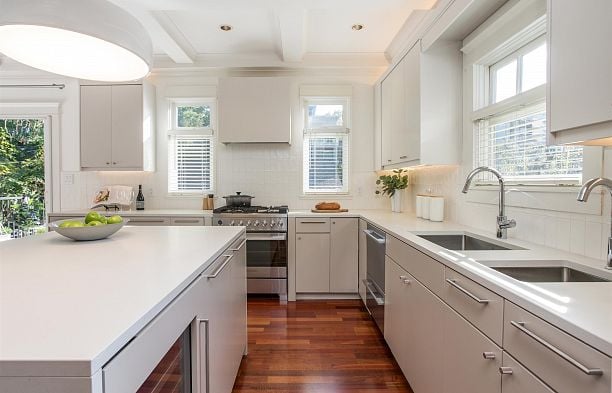 3242 W 3rd Avenue Kitsilano