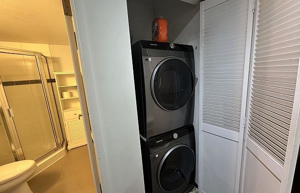 318 2320 W 40th Avenue Kerrisdale