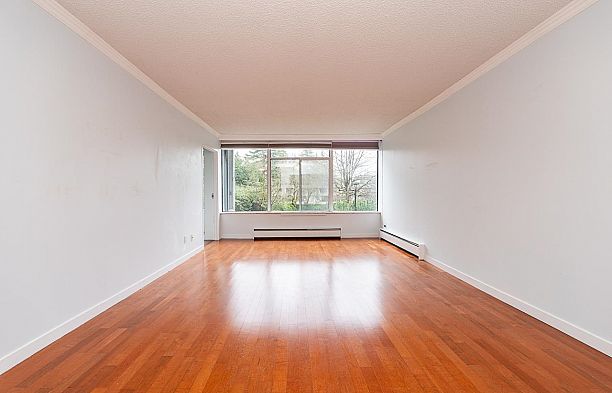 211 2101 Mcmullen Avenue Quilchena