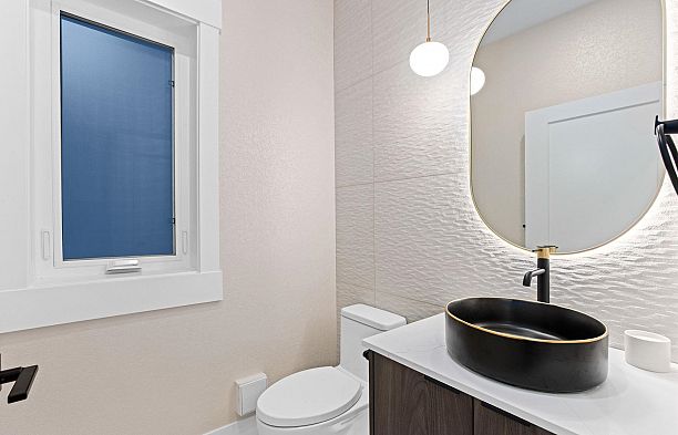 2 4549 W 11th Avenue Point Grey