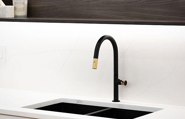 2 4549 W 11th Avenue Point Grey