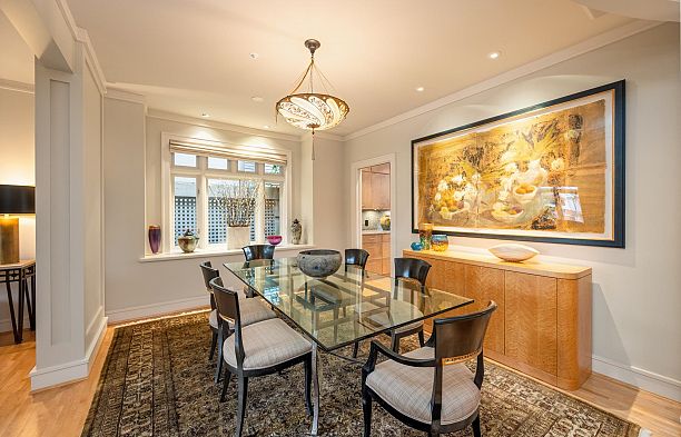 2722 W 31st Avenue MacKenzie Heights