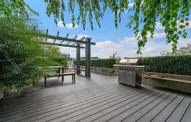 1501 159 W 2nd Street False Creek