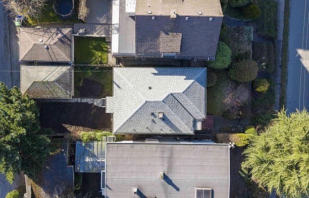 3910 W 10th Avenue Point Grey