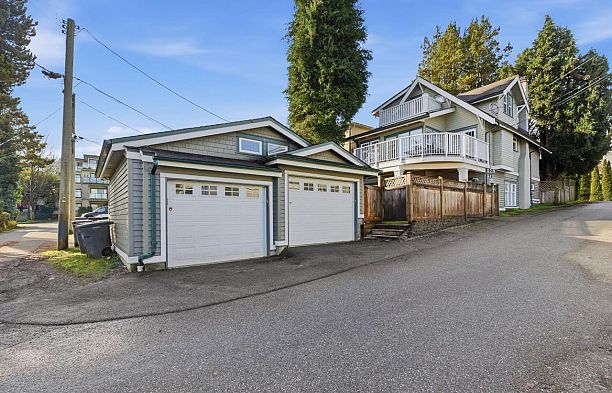 3662 Oak Street Cambie
