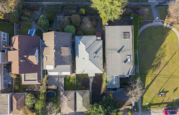 3910 W 10th Avenue Point Grey