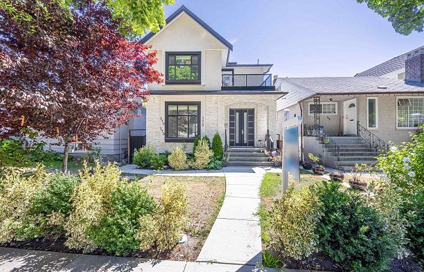 172 Ontario Place Main