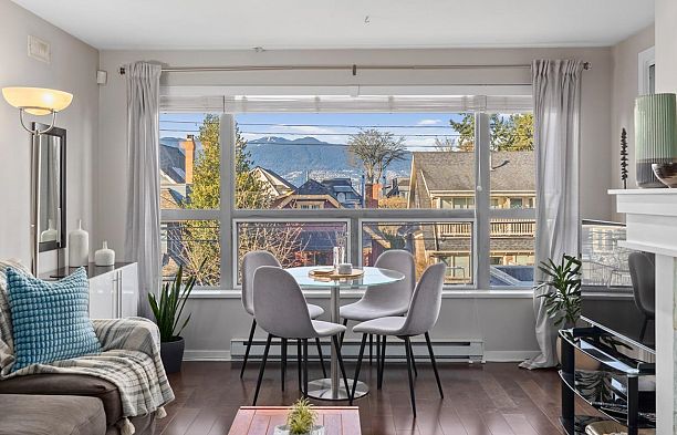 308 3161 W 4th Avenue Kitsilano