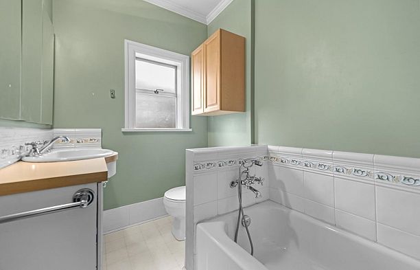 4278 W 12th Avenue Point Grey