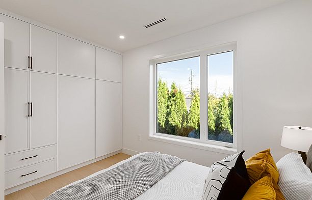 477 W 20th Avenue Cambie