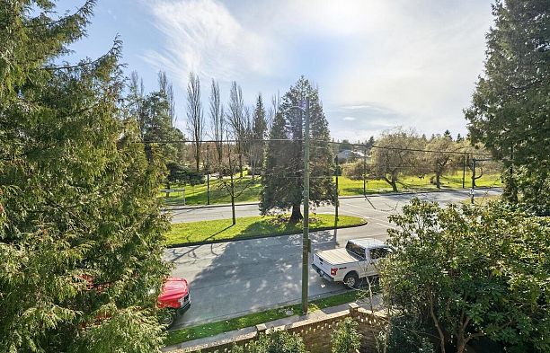 305 3875 W 4th Avenue Point Grey