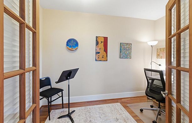 3662 Oak Street Cambie