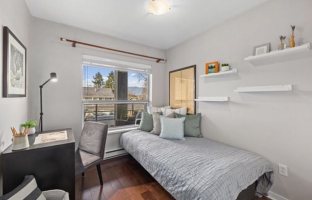 308 3161 W 4th Avenue Kitsilano