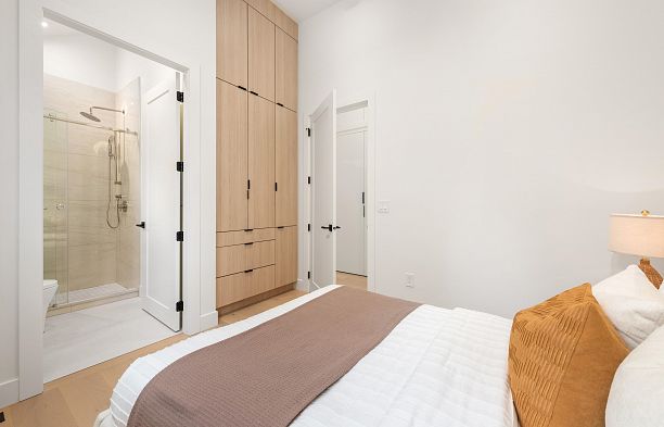 1 3232 W 38th Avenue Kerrisdale