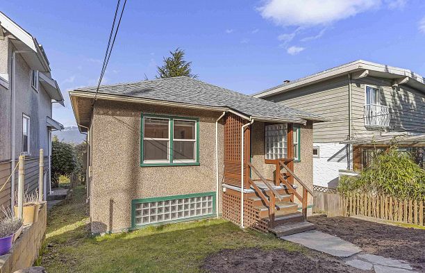 3910 W 10th Avenue Point Grey