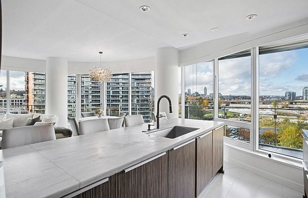 705 181 W 1st Avenue False Creek