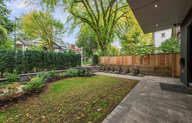 1 3232 W 38th Avenue Kerrisdale
