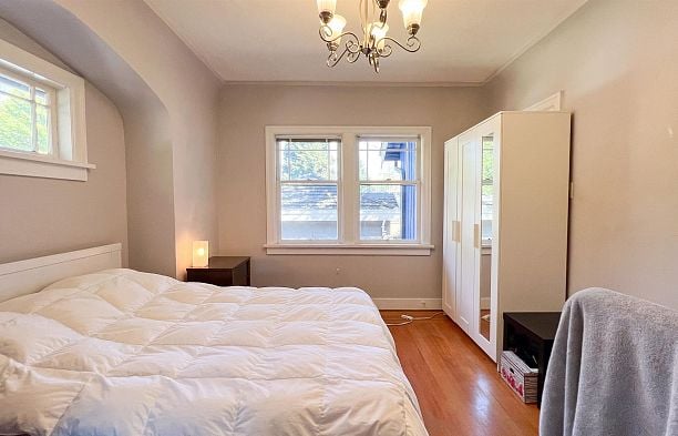 3088 Discovery Street Point Grey