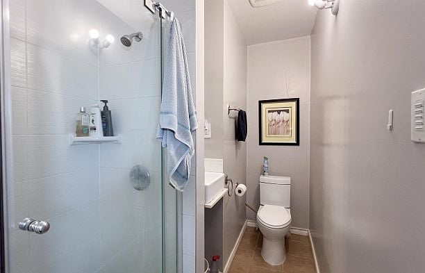 3088 Discovery Street Point Grey