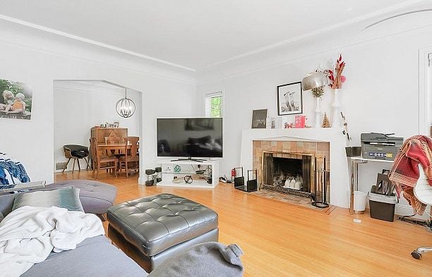 2903 W 42nd Avenue Kerrisdale