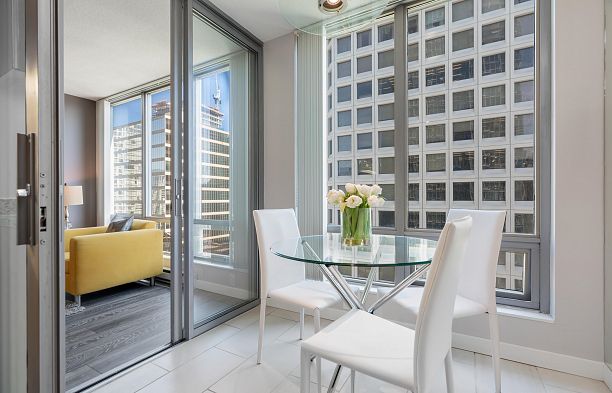 1505 1200 W Georgia Street West End VW