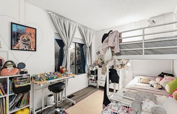 4418 Yew Street Quilchena