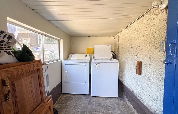 3088 Discovery Street Point Grey