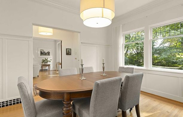 2527 W 37th Avenue MacKenzie Heights