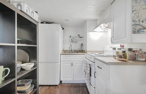 2903 W 42nd Avenue Kerrisdale