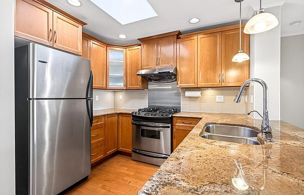 406 2103 W 45th Avenue Kerrisdale