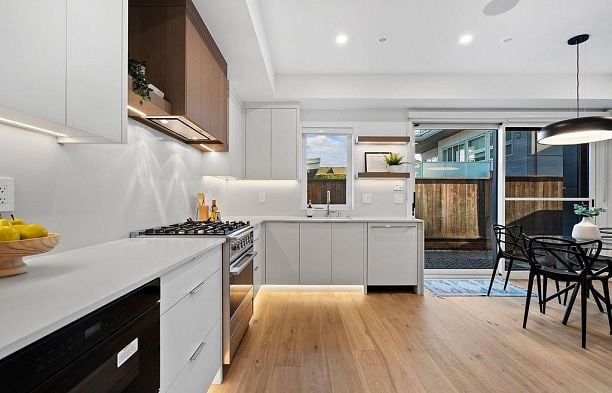 1135 W 33rd Avenue Shaughnessy