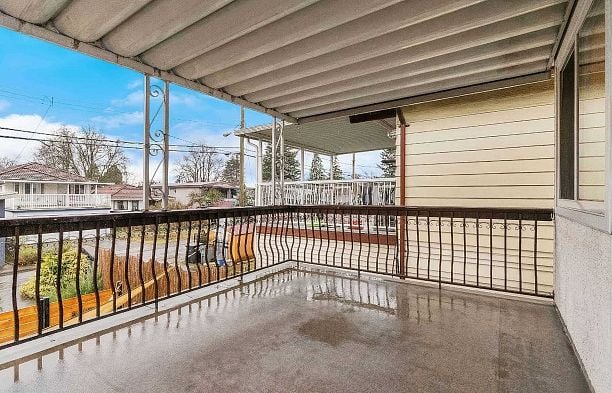 352 E 38th Avenue Main