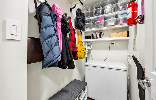 304 8989 Hudson Street Marpole