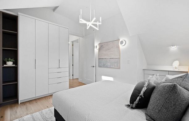 1135 W 33rd Avenue Shaughnessy