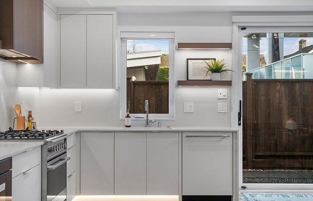 1135 W 33rd Avenue Shaughnessy