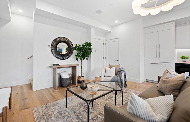 1135 W 33rd Avenue Shaughnessy