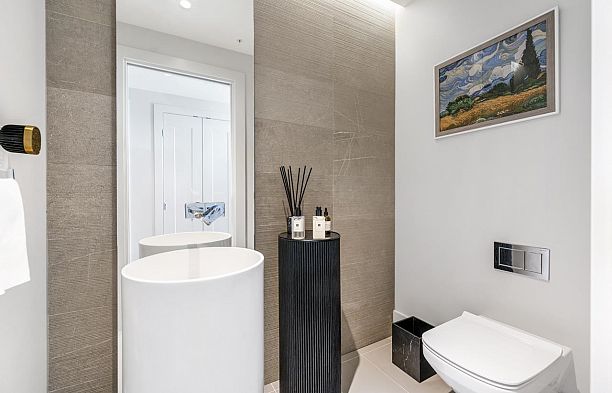 PH4 2089 W 43rd Avenue Kerrisdale