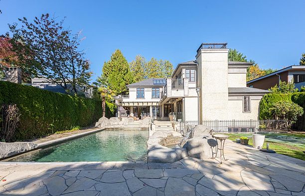 1198 W 55th Avenue South Granville