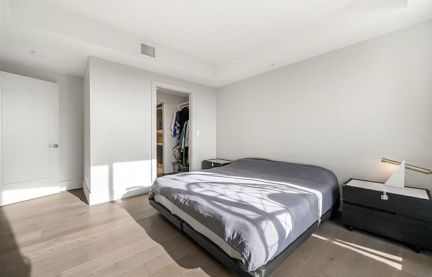 PH4 2089 W 43rd Avenue Kerrisdale