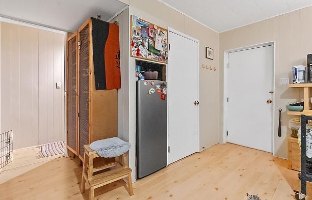 352 E 38th Avenue Main