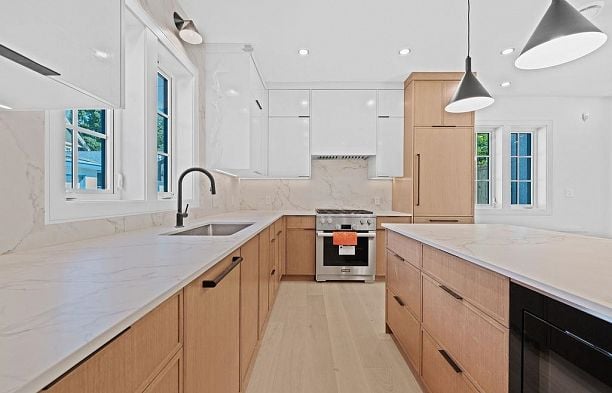 6855 Cypress Street Kerrisdale