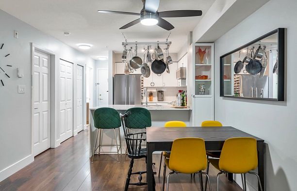 304 8989 Hudson Street Marpole